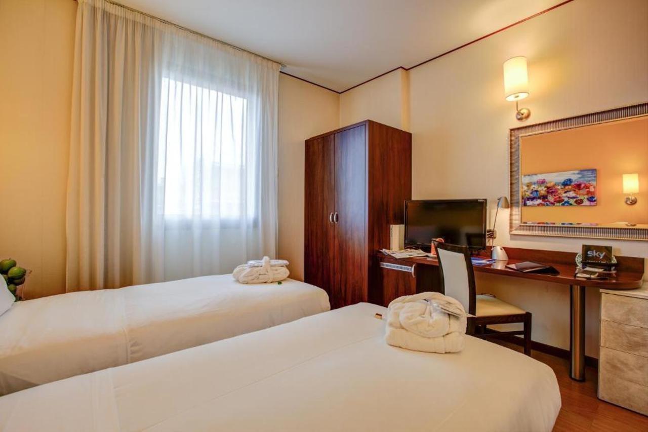Hotel Europa Ancona Luaran gambar